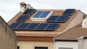 Instalación fotovoltaica vivienda unifamiliar Torredonjimeno