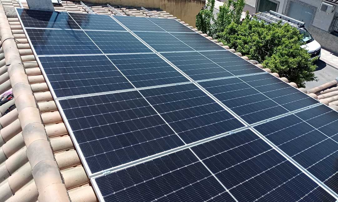 Instalacion-placas-solares-atarfe-granada Instalación placas solares Atarfe Granada