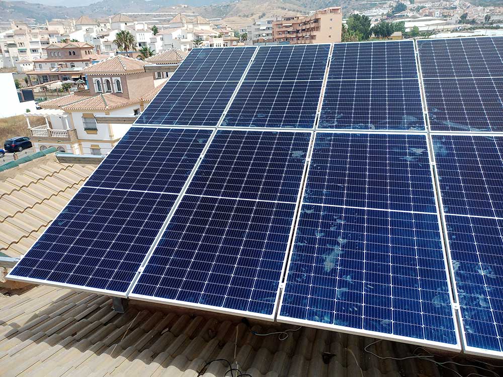 Instalación de placas solares Torrox Málaga